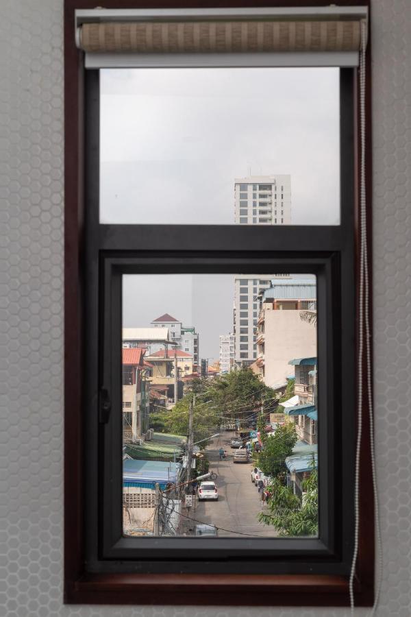 La Chronique Hotel Phnom Penh Dış mekan fotoğraf
